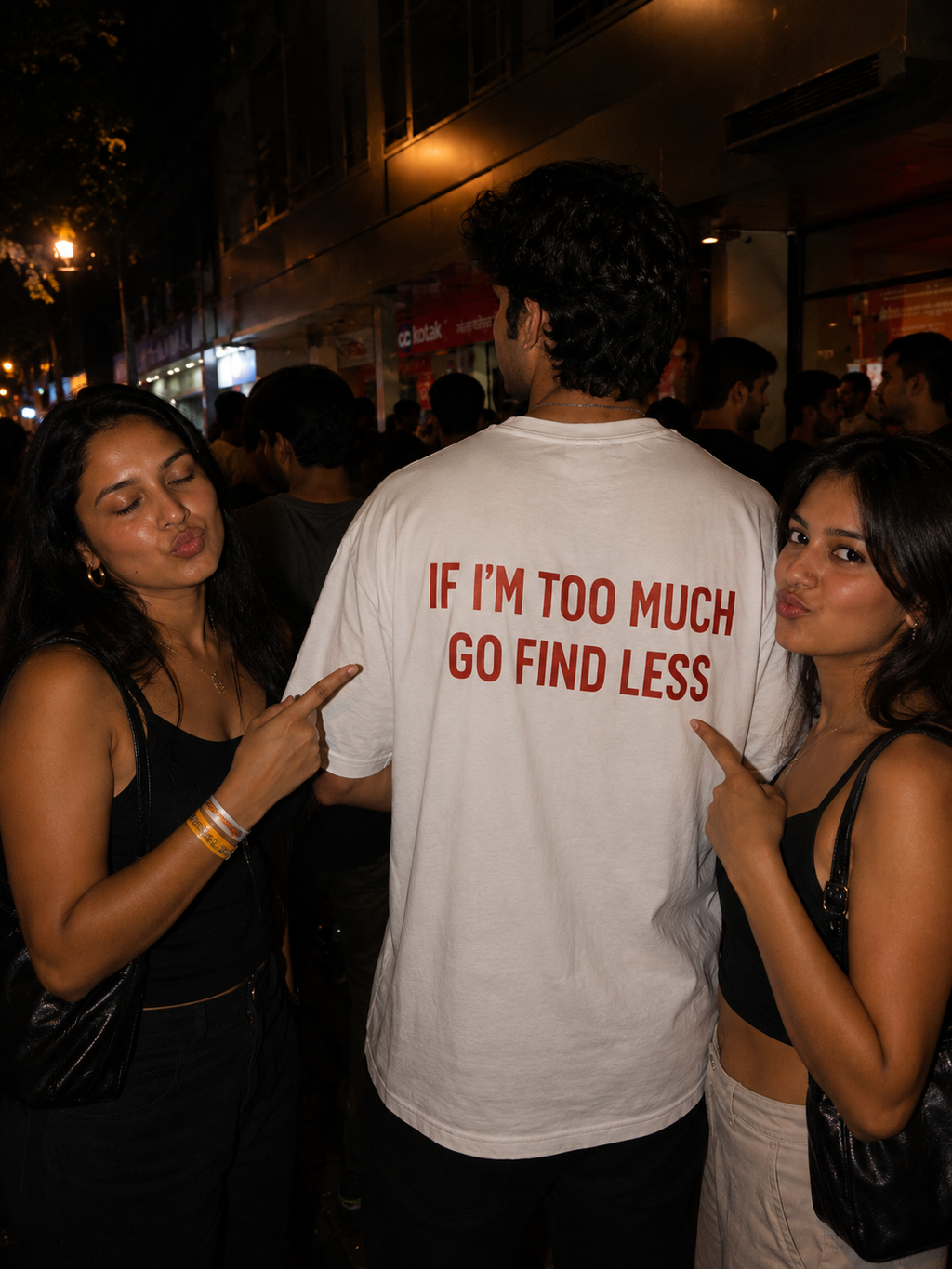 IF I'M TOO MUCH GO FIND LESS Unisex Oversized Classic T-Shirt