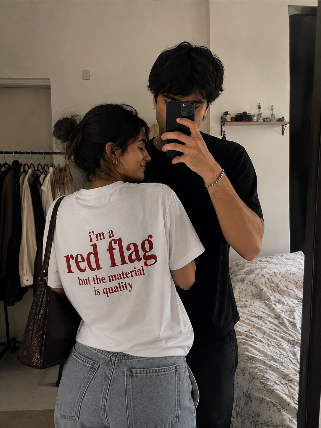 I'M A RED FLAG BUT THE MATERIAL IS QUALITY Unisex Oversized Classic T-Shirt